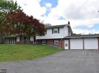 2742 Route 143, Kempton, PA 19529