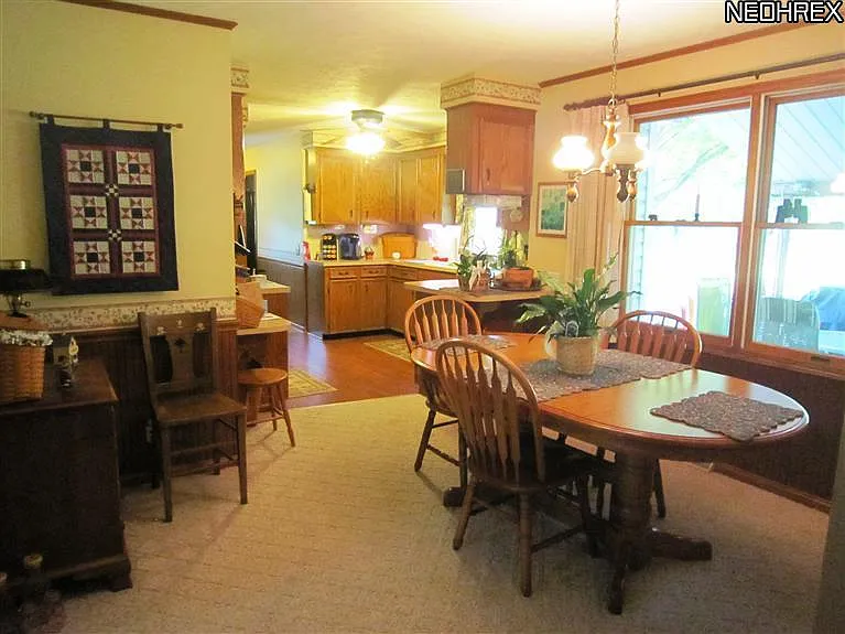 4876 Channelside Dr SE photo 1