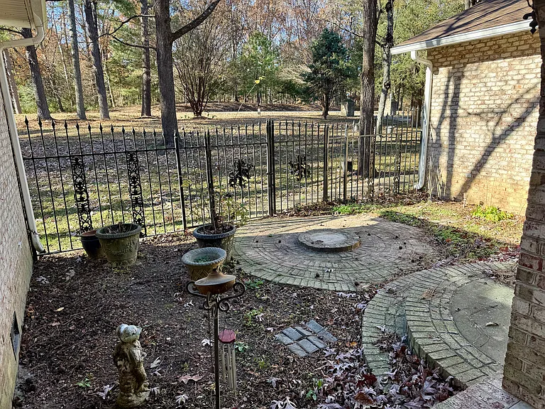 11200 Centaur Rd — Photo 6