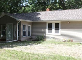 225 Lockview St, Creve Coeur, IL 61610