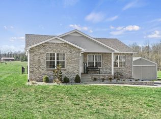 279 S Ray Rd, Portland, TN 37148