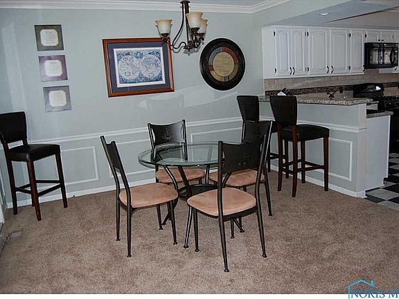 4th image of 2937 Stoneleigh Dr