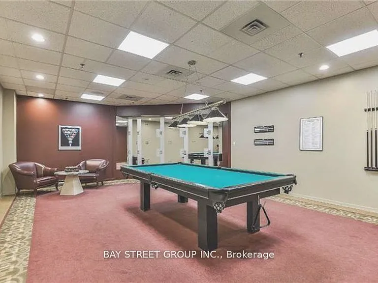 1001 Bay St #2213 — Photo 24