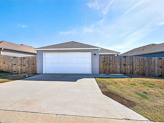 5th image of 1075 S Nighthawk Ln