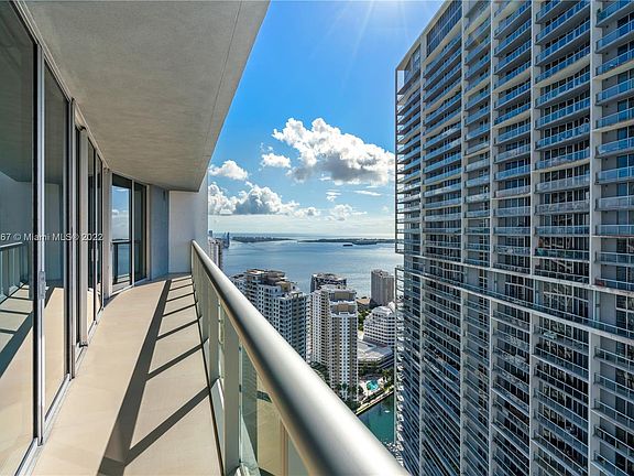 3rd image of 475 Brickell Ave #113