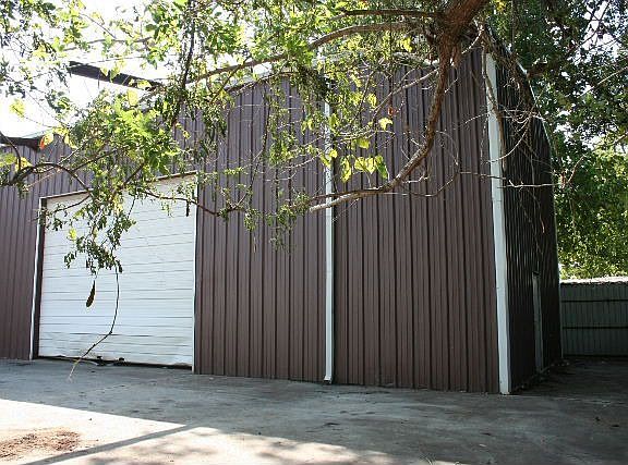 8709 Irvington Blvd., Houston, TX