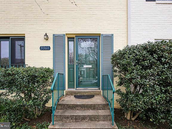 3rd image of 3361 Ardley Ct