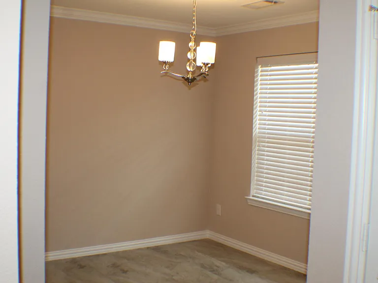 829 Summercreek Dr #829 — Photo 2