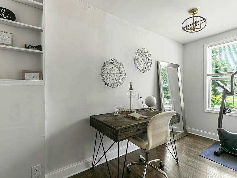 1472 North Ave NW — Photo 24