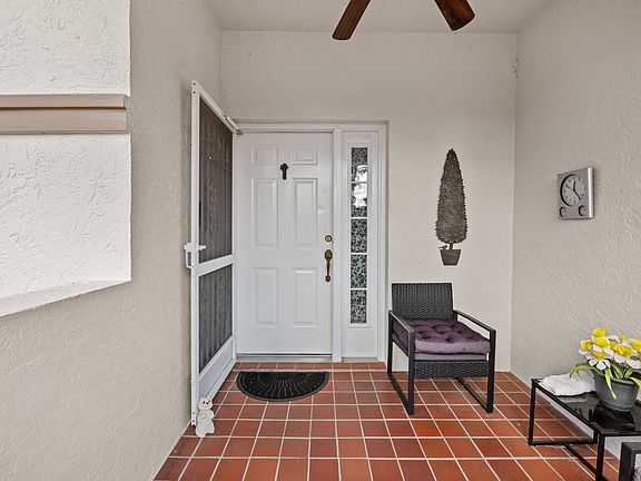 5th image of 7661 Mackenzie Court #422