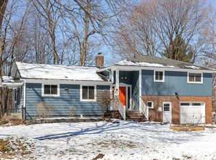 45 Crescent Rd, Burlington, VT 05401