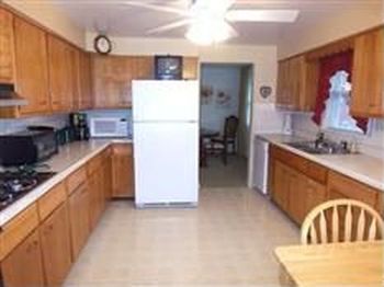 2626 N Golf Dr, Peoria, IL, 61604