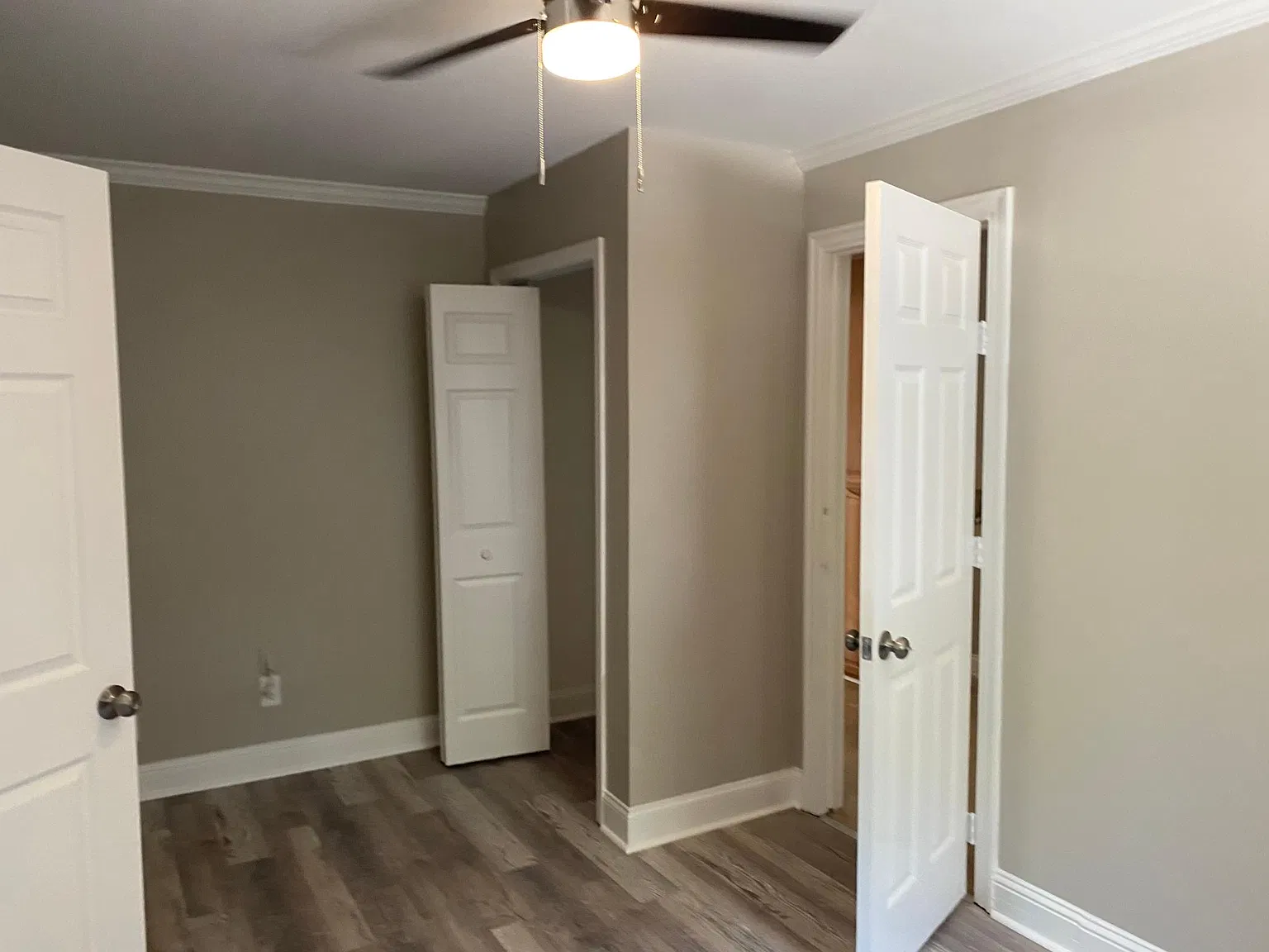 3 bed, 1274 sqft, $2,200 — Photo 4