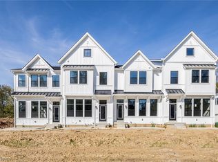 4790 Mills Pointe Way, Westlake, OH 44145