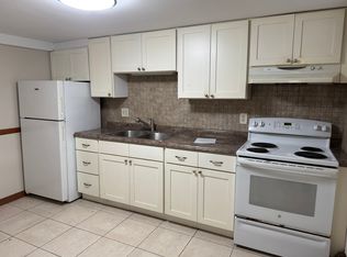 49 Alton St #B, Providence, RI 02908