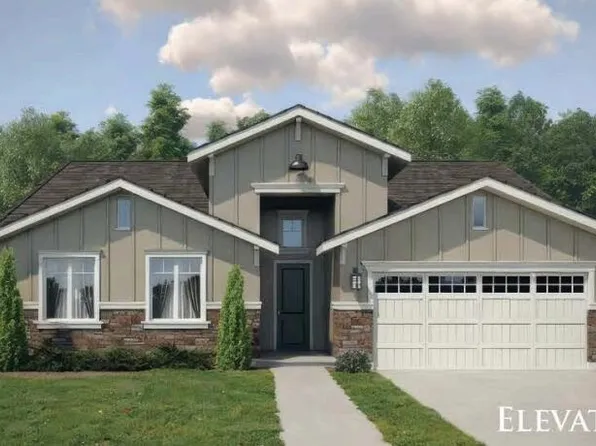 636 Lois Lane, Dinuba, CA 93618