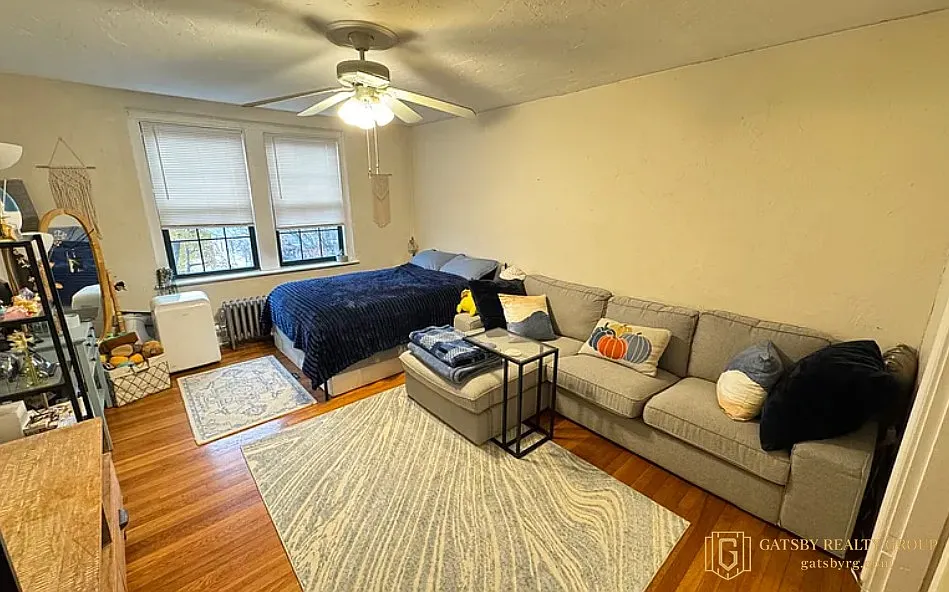 Studio, 9999 sqft, $1,975 — Photo 1
