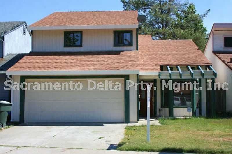 1st image of 74 Saginaw Cir
