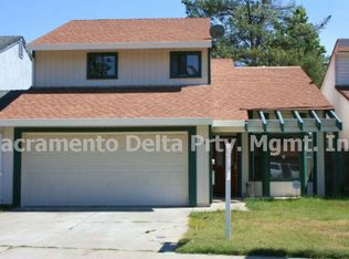 74 Saginaw Cir, Sacramento, CA