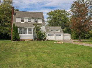 8581 Euclid Chardon Rd, Kirtland, OH 44094