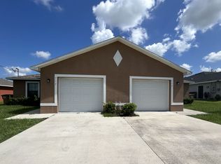 717 SE 7th St, Cape Coral, FL 33990