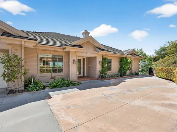 701 Montclair Dr, Santa Paula, CA 93060