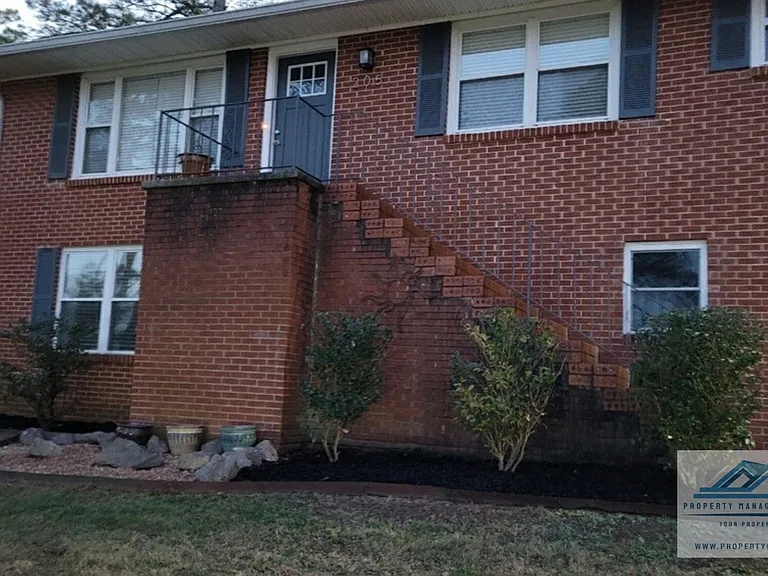 205 High Rd — Photo 2