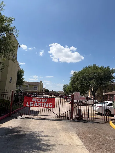 Casa de Grande Apartments — Photo 4