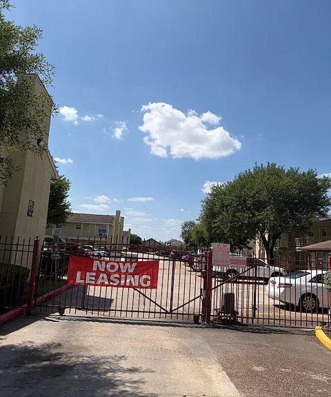 Casa de Grande Apartments — Photo 4