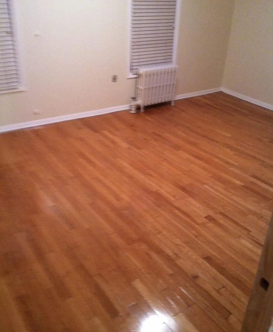 2 bed, 1000 sqft, $2,395 — Photo 2