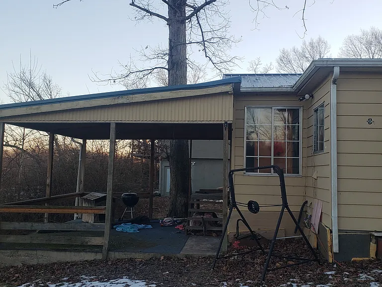 14556 N 300 E — Photo 5