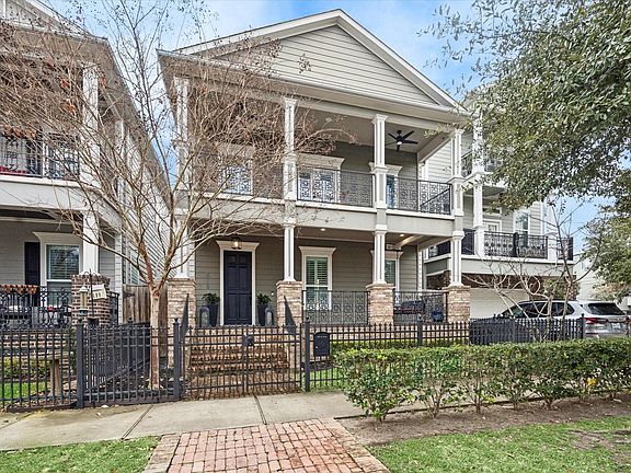 2nd image of 606 Rutland St