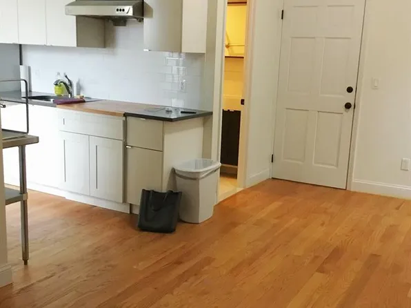 64-09 Woodside Avenue image 9 of 17