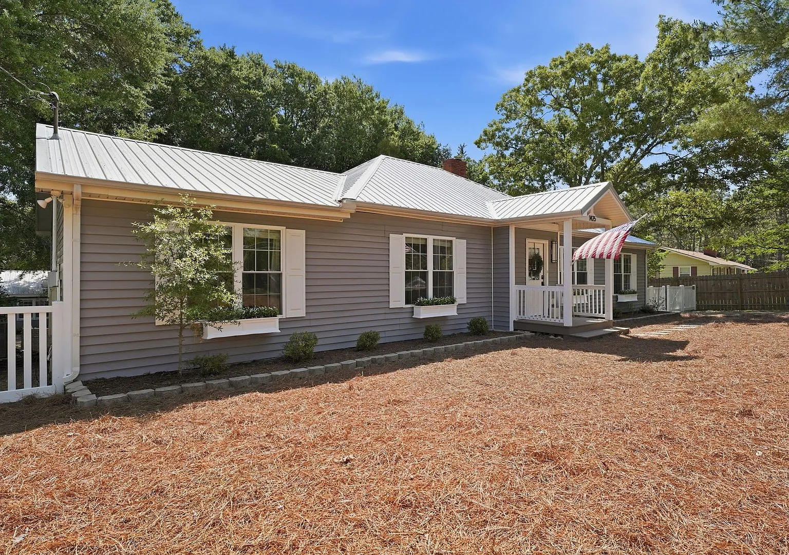 Spacious Ranch on Over an Acre Near Downtown Southern Pines — Photo 2