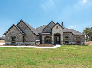 516 Ford Flts, Springtown, TX 76082