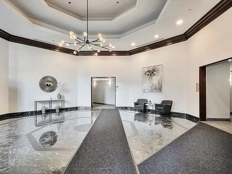 50 E Hartsdale Ave #1W — Photo 3