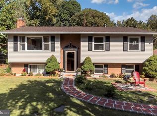 8607 Lagrange St, Lorton, VA 22079