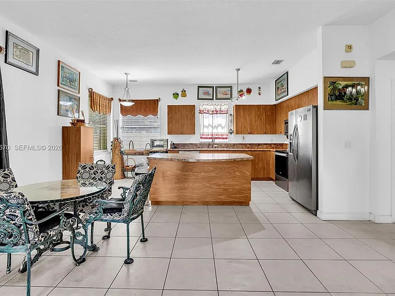14044 SW 54th St — Photo 28