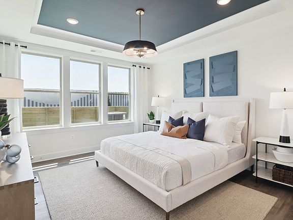 Luxurious Owner s Bath with a Walk-in Shower