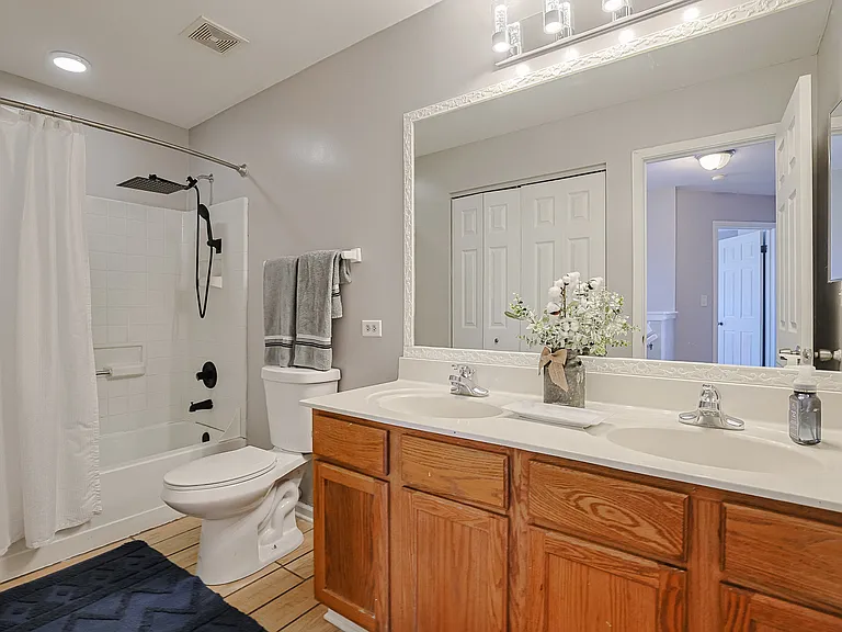 1854 S Fallbrook Dr — Photo 16