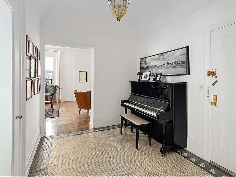 26 E 63rd St #11A — Photo 9