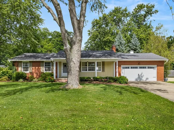 1418 Meadow Ln, Ashland, OH 44805