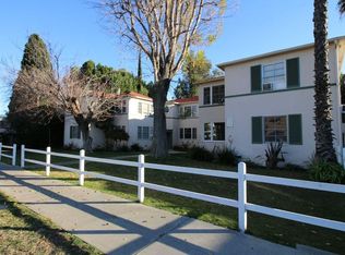 11722 Riverside Dr, Valley Village, CA 91607