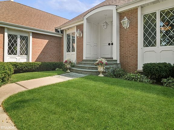 3rd image of 21375 N Middleton Dr