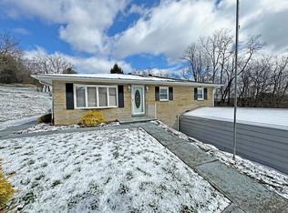 660 Mount Hope Rd, South Fork, PA 15956