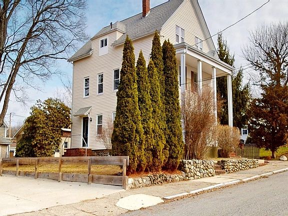 3rd image of 32-34 Columbia St