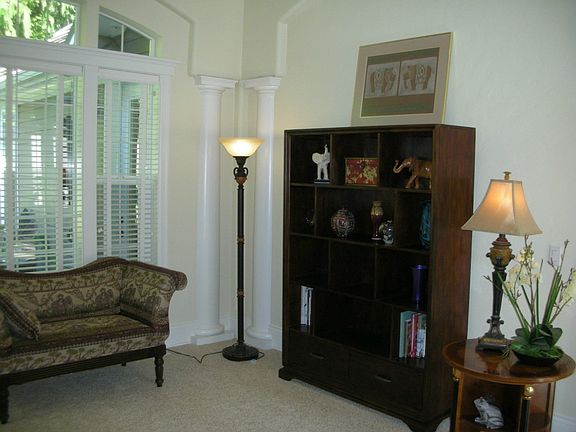 4th image of 3806 Kinsale Ln SE