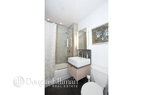 Rented by Douglas Elliman | media 47