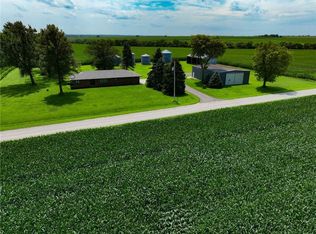 1263 310th St, Hiawatha, KS 66434