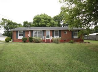 152 Wessington Pl, Hendersonville, TN 37075